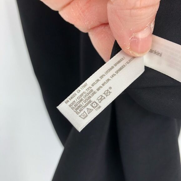 Gap Body Tankini Halter Swim Top Womens Medium Black V Neck - Picture 7 of 9